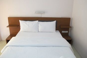Somjai House Hotel Si Racha Eksteriør billede